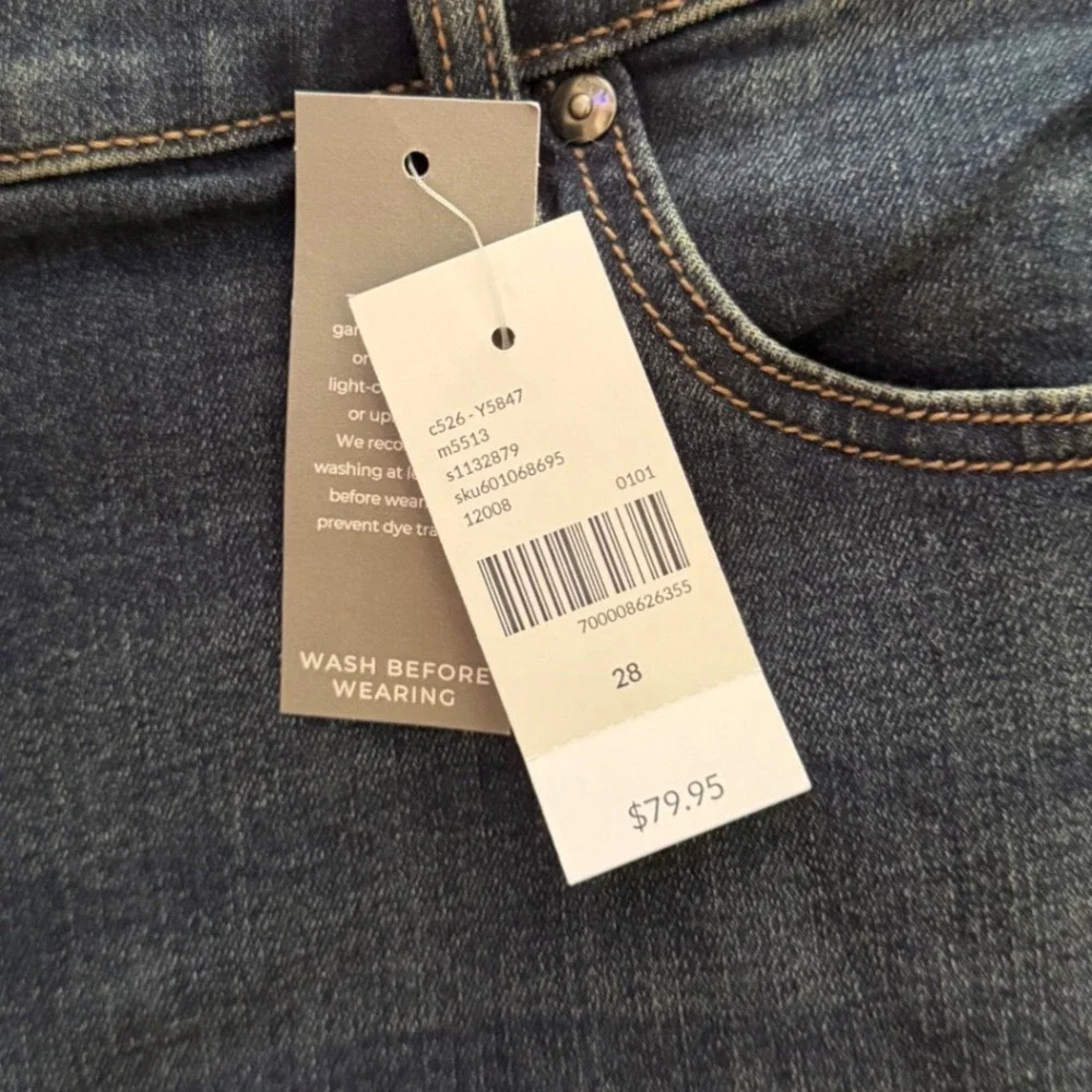 Lane Bryant Signature Fit Bootcut Jeans Womens 28 Mid-Rise Blue Denim NWT - Picture 4 of 7